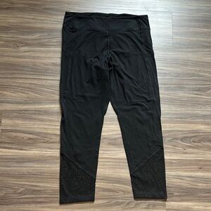 PINK Victoria’s Secret Black Leggings with Lace Detail size XL EUC